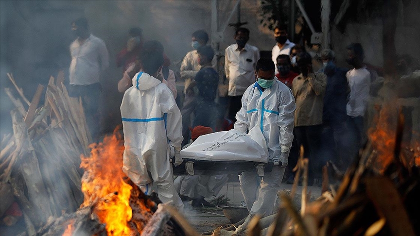 Dünya genelinde Kovid-19'dan ölenlerin sayısı 3,7 milyonu aştı