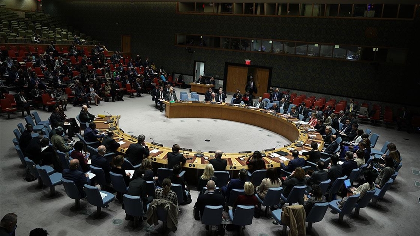 BMGK, Libya'ya yönelik silah ambargosu ihlallerinin açık denizlerde denetlenebilmesi yetkisini bir yıl uzattı