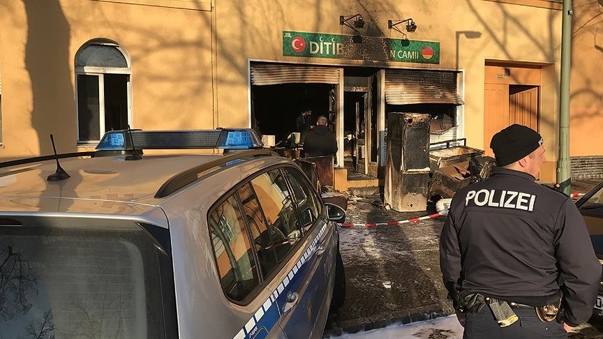 Avusturya'da Müslümanlara yönelik baskılar 2020'deki terör saldırısından sonra en üst seviyeye çıktı