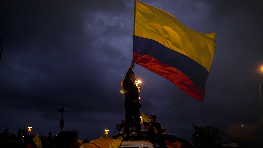 Kolombiya’da değişim çağrısı ve belirsizlik