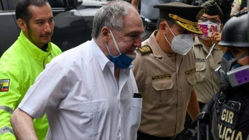 Corte ecuatoriana levantó el arresto domiciliario contra el expresidente Abdalá Bucaram