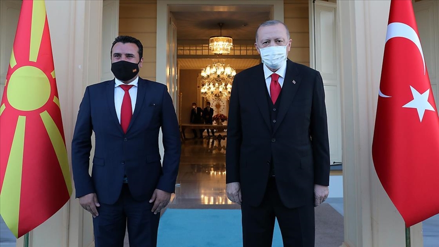 Ердоган се состана со Заев во Истанбул