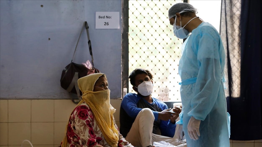 India registró el número más bajo de casos diarios de COVID-19 en 60 días