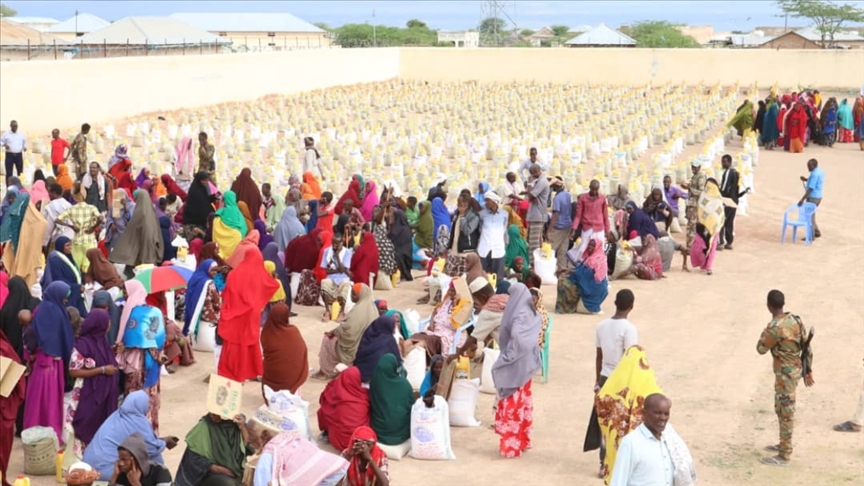 Hak İnsani Yardım Derneği'nden Somali'ye gıda yardımı