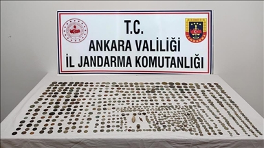 Ankara'da 718 parça tarihi eser ele geçirildi