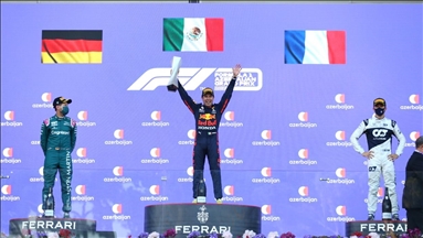 El Mexicano Sergio Perez Gana El Gran Premio De Azerbaiyan De Formula 1