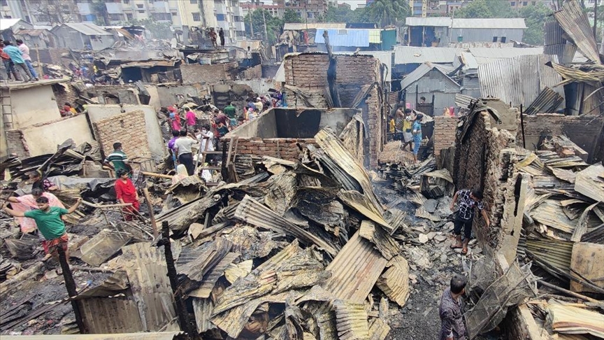 'Nothing left': Bangladesh slum inferno leaves thousands homeless