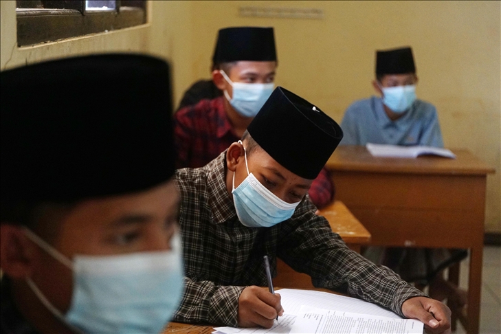 Pemerintah minta pesantren perketat protokol kesehatan