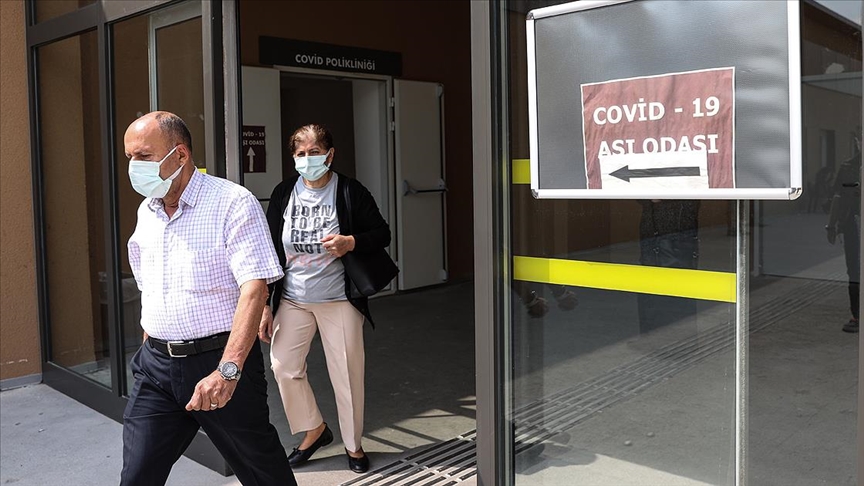 Türkiye'nin koronavirüsle mücadelesinde son 24 saatte yaşananlar