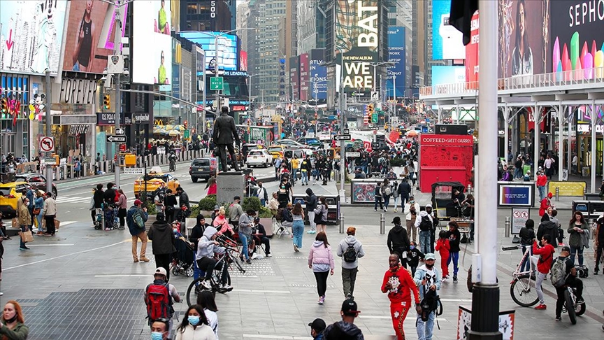 ABD'de Kovid-19 salgınında son 24 saatte 353 kişi hayatını kaybetti