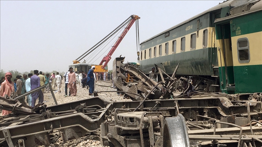 Death toll from Pakistan train collision rises to 63
