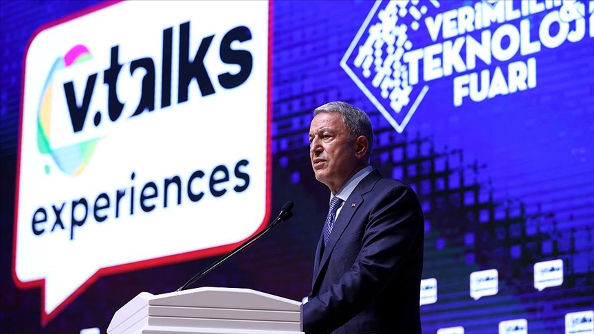 Milli Savunma Bakanı Akar'dan Verimlilik ve Teknoloji Fuarı'nda 'yerli savunma sanayisi' vurgusu