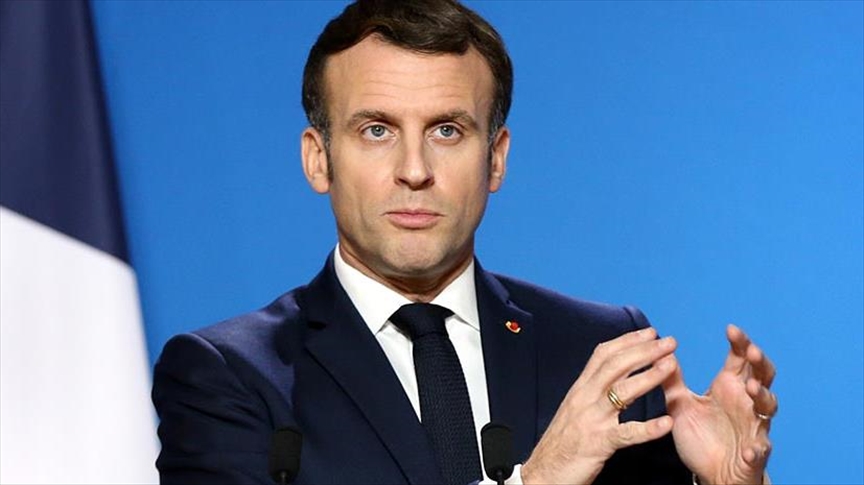 Macron califica como un suceso 'aislado' la bofetada que recibió