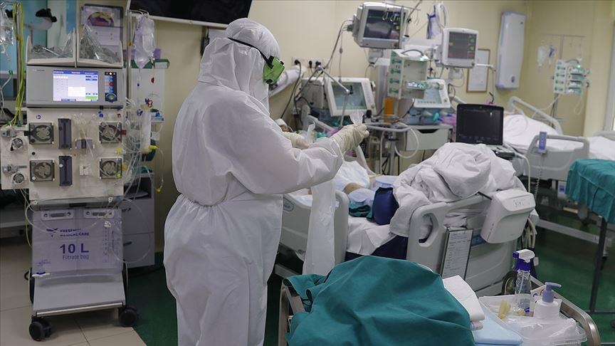 Коронавирус в России: число умерших приблизилось к 125 тыс.