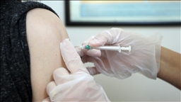 Gıda üretim ve dağıtım sektörü ile kafe, lokanta ve restoran çalışanlarının aşılanmasına yarın başlanacak