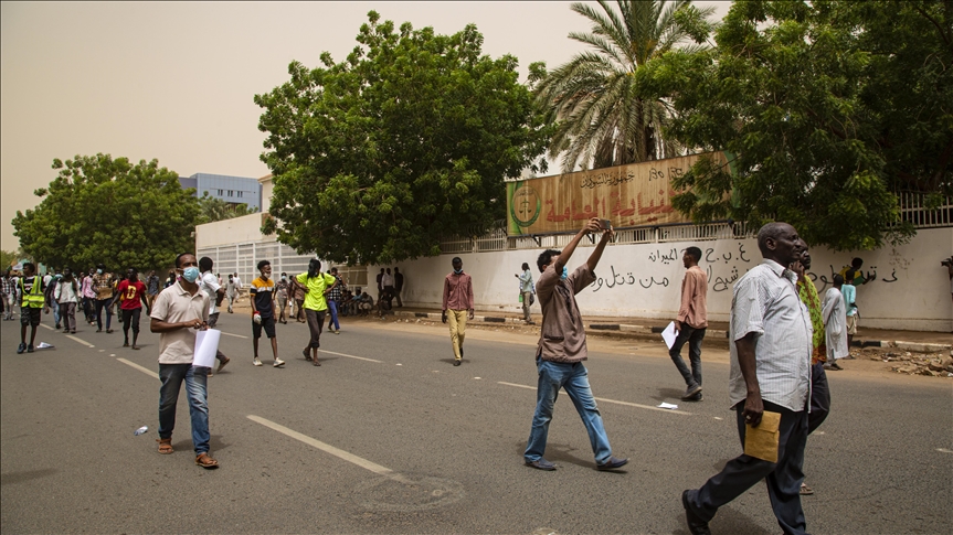 Sudanese take to streets against end of fuel subsidies