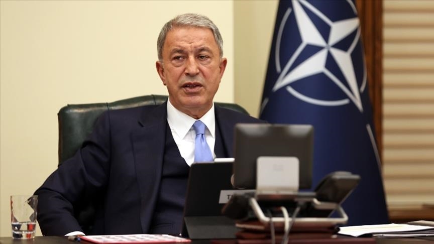 Akar: "L'OTAN n'a pas fait preuve de la même détermination contre le PKK/YPG"
