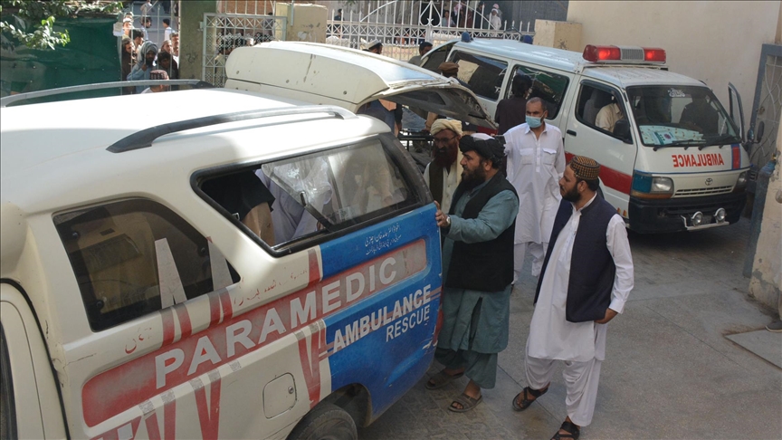 UPDATE - Pakistan: U prevrtanju autobusa poginule 23 osobe
