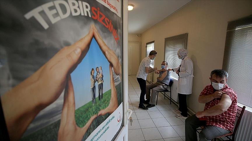 واکسیناسیون کرونا در ترکیه؛ بیش از 33 میلیون و 247 هزار دوز تزریق شد