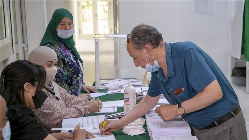 Algerie Taux De Participation De 10 2 Aux Elections Legislatives Jusqu A 13h00