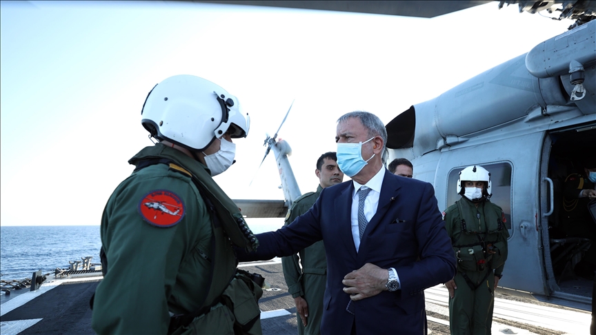 Milli Savunma Bakanı Akar, Libya Görev Grup Komutanlığını ziyaret etti