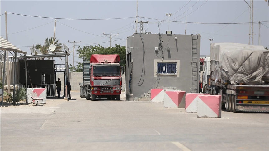 مسؤول فلسطيني: إسرائيل تواصل منع دخول سلع ضرورية لغزة