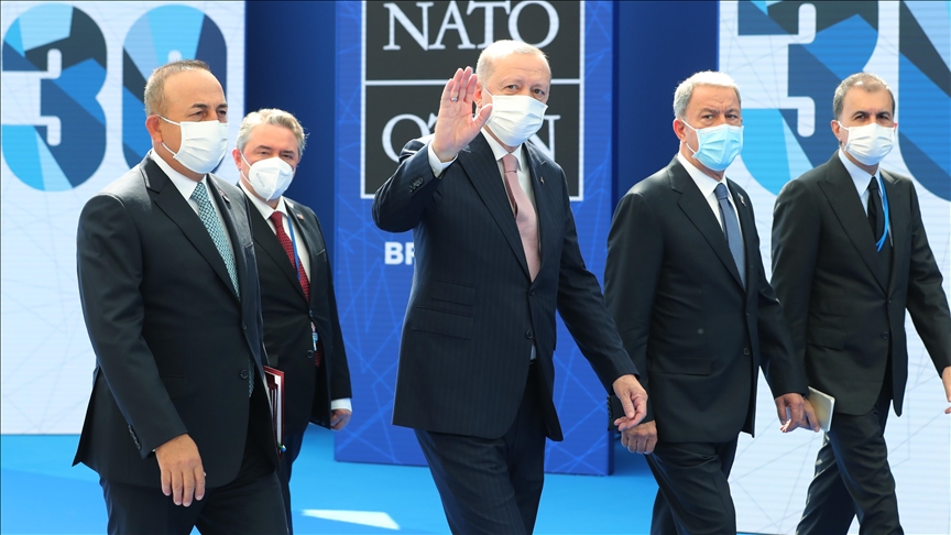 Эрдоган принимает участие в саммите НАТО