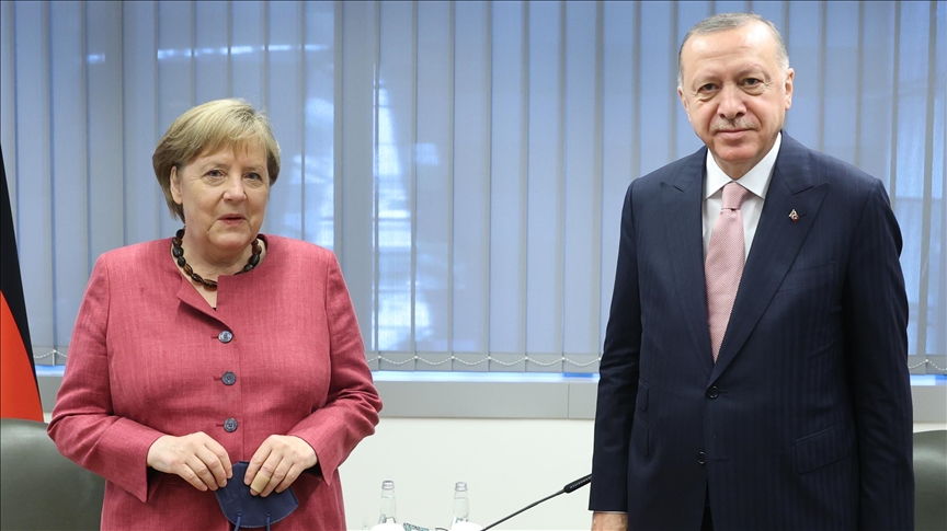 Эрдоган и Меркель провели переговоры в Брюсселе