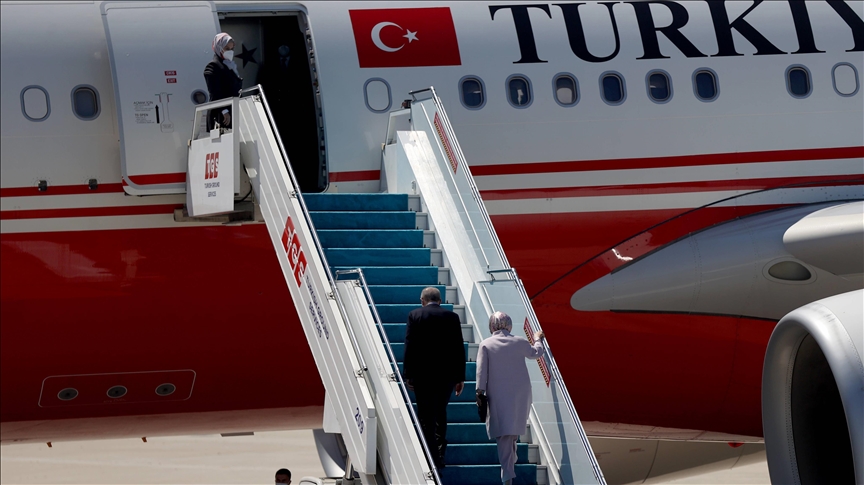 أردوغان يغادر بروكسل إلى أذربيجان