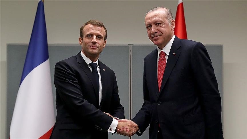 بروكسل.. بدء لقاء أردوغان وماكرون على هامش قمة الناتو 
