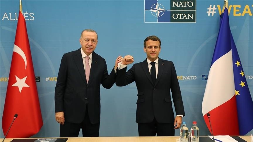 Macron, Erdogan meeting happened in 'peaceful atmosphere'
