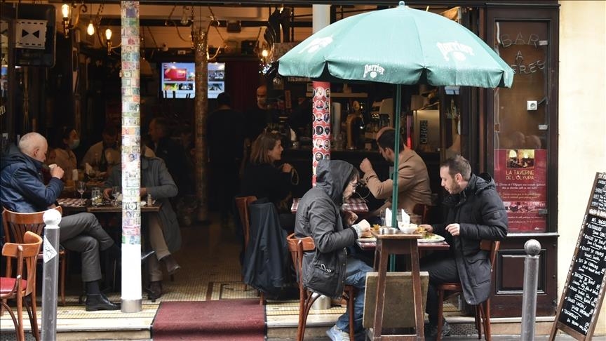 Francë, mbi 2.800 raste të reja me COVID-19