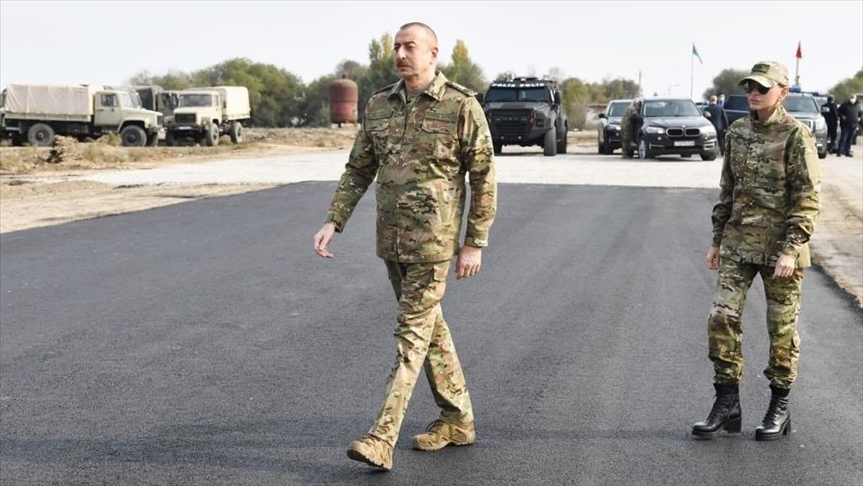 Президент Азербайджана посетил освобожденный от оккупации Физулинский район