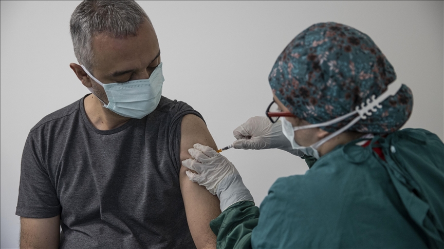 Turkey administers over 35M coronavirus vaccine shots to date