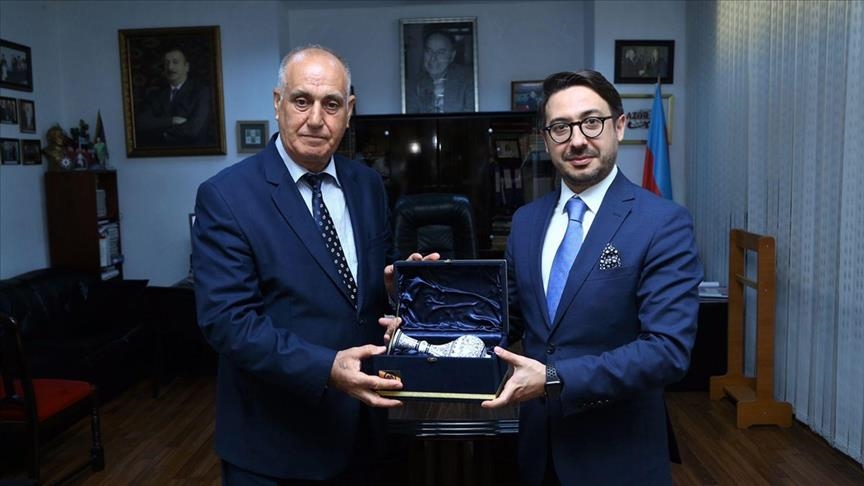 المدير العام للأناضول يلتقي نظيره الأذربيجاني في باكو