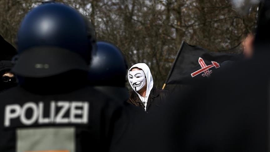 Raste broj radikalnih desničara u Njemačkoj
