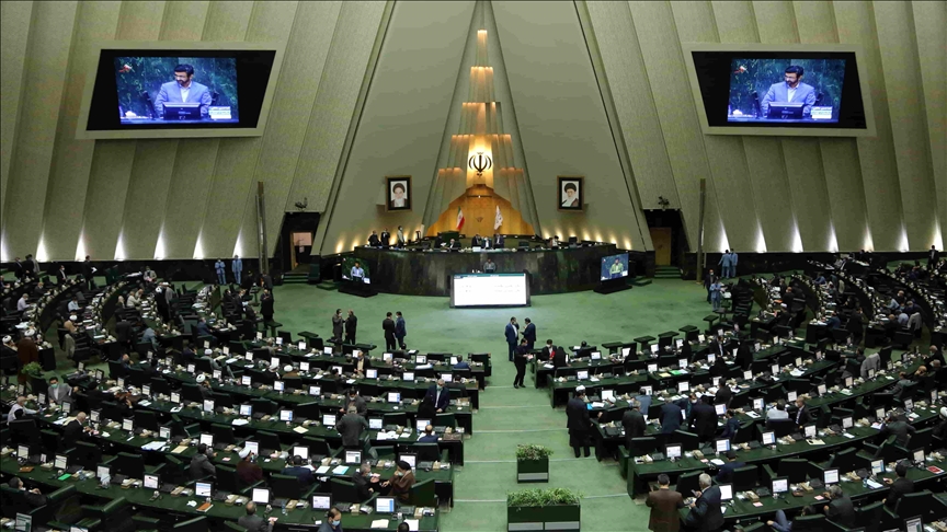Grupo parlamentario sunita iraní apoyará a candidato conservador en elecciones presidenciales