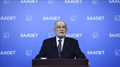 Saadet Partisi Genel Başkanı Karamollaoğlu: İslam dünyasının D-8'lerin kuruluşundaki ufuk ve vizyona ihtiyacı var
