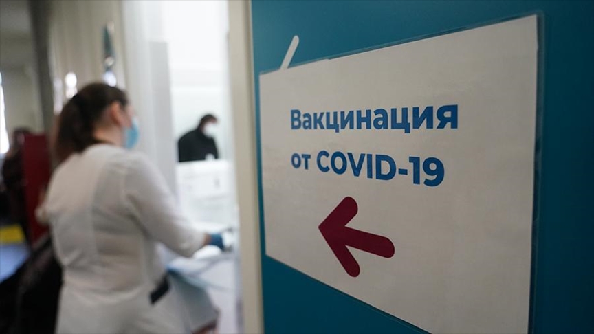 В России обязали провести вакцинацию 60% работающих жителей Москвы