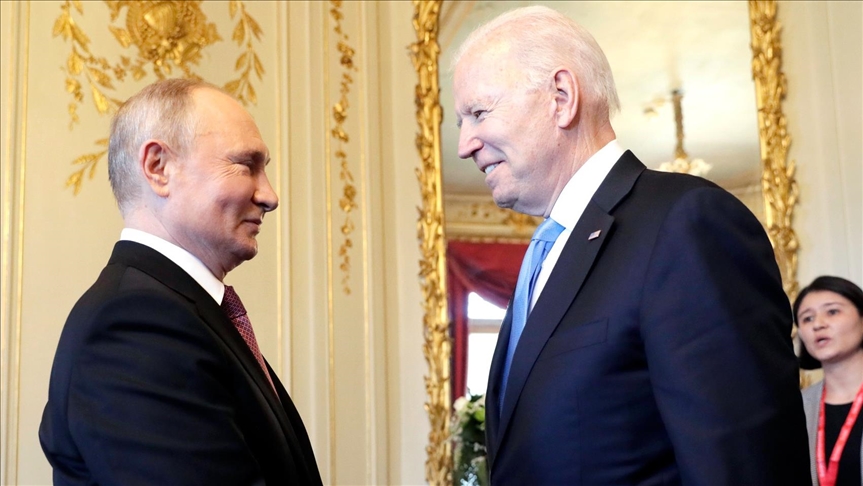 Putin elogia la cumbre que tuvo con Biden, a la que calificó como 'constructiva' y 'sustantiva'