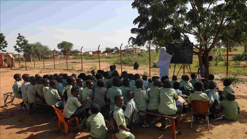 ONG señala que los niños en África han perdido acceso a las escuelas por la pandemia y los conflictos armados
