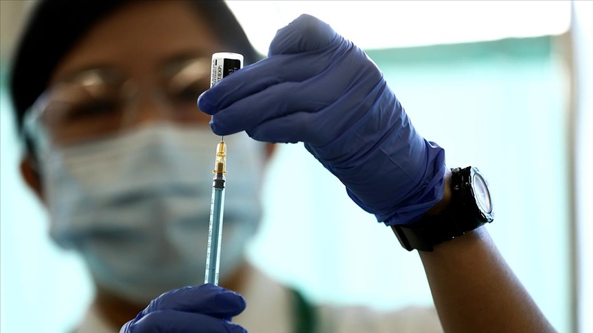 Dünya genelinde 2,5 milyar dozdan fazla Kovid-19 aşısı yapıldı
