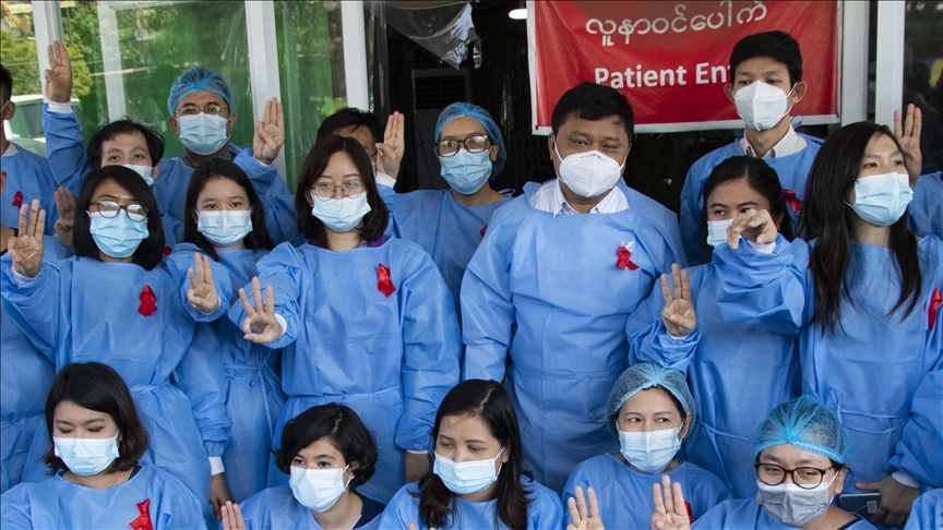 Mantan kepala vaksinasi Covid-19 Myanmar didakwa dengan pengkhianatan