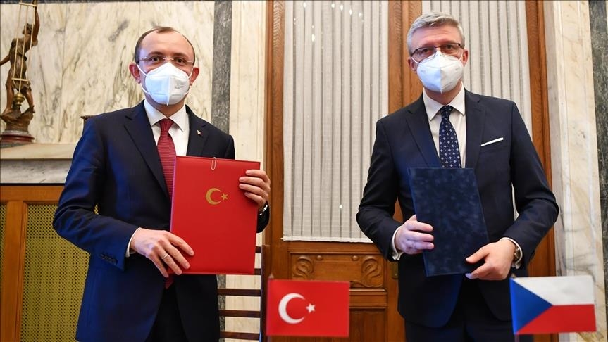 تركيا وتشيكيا توقعان اتفاقية اقتصادية وتجارية مشتركة