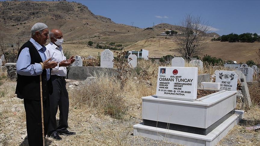 Şırnak'ta terör örgütünün katlettiği işçilerin yakınlarının acısı dinmedi
