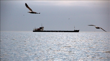 Decaying oil tanker poses potential catastrophe to Yemen
