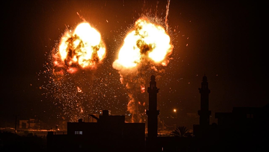 Aviones de combate israelíes atacan posiciones de Hamas en la Franja de Gaza