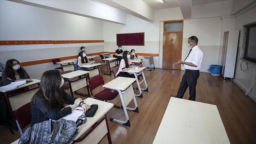 Job-related stress threatens teacher supply: US study