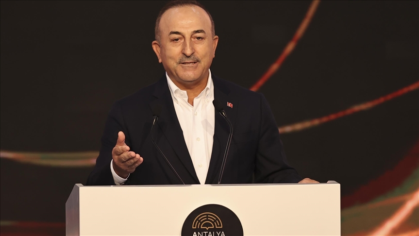 Cavusoglu: Uspjeh tursko-njemačkih naučnika lekcija je protiv ksenofobije