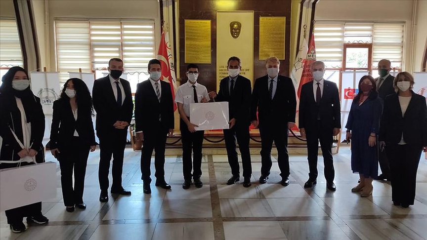 Altındağ Atatürk Mesleki ve Teknik Anadolu Lisesi uluslararası proje yarışmasında dünya birincisi seçildi